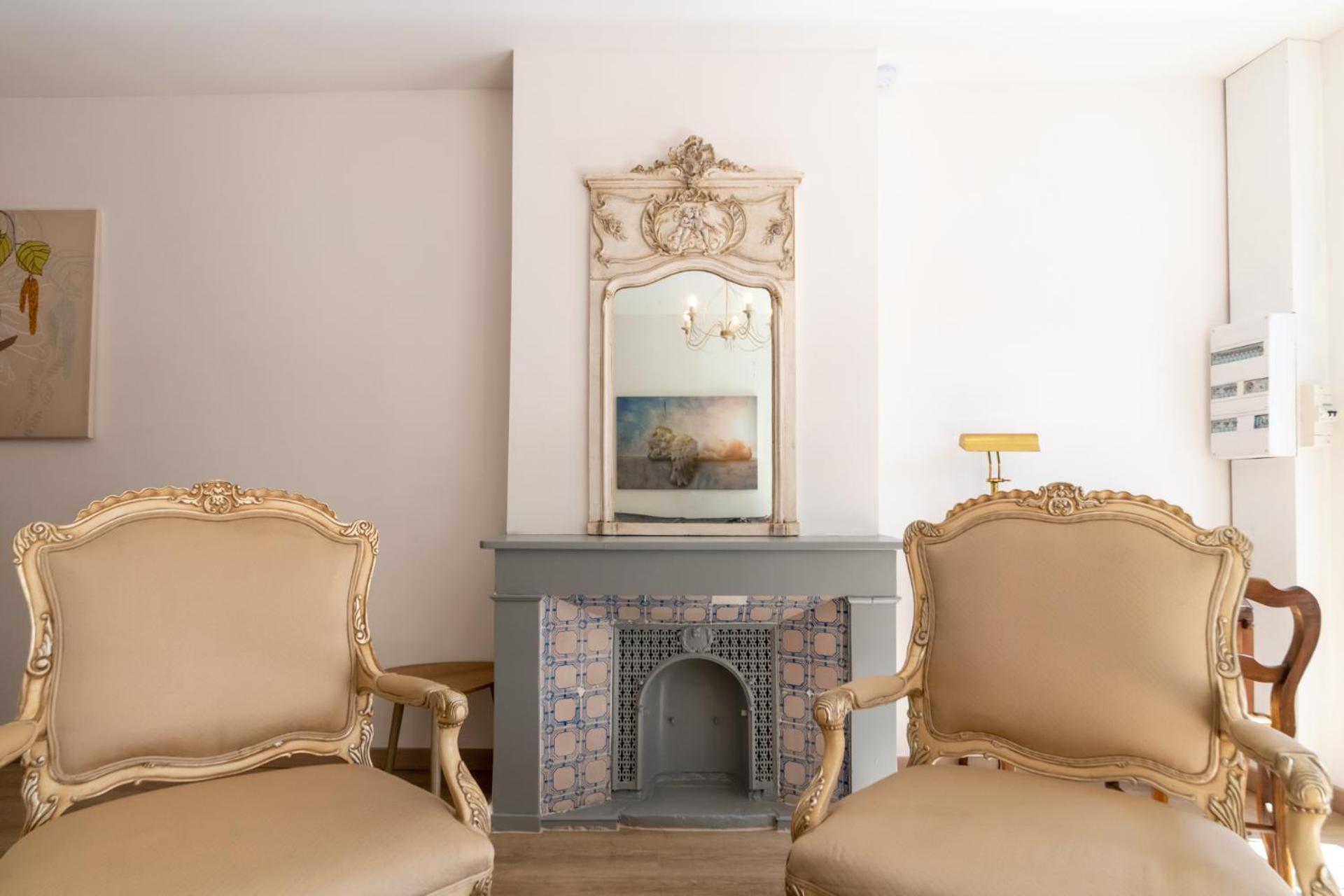 Appartement Bien d'exception en face du Palais des Papes à Avignon Extérieur photo