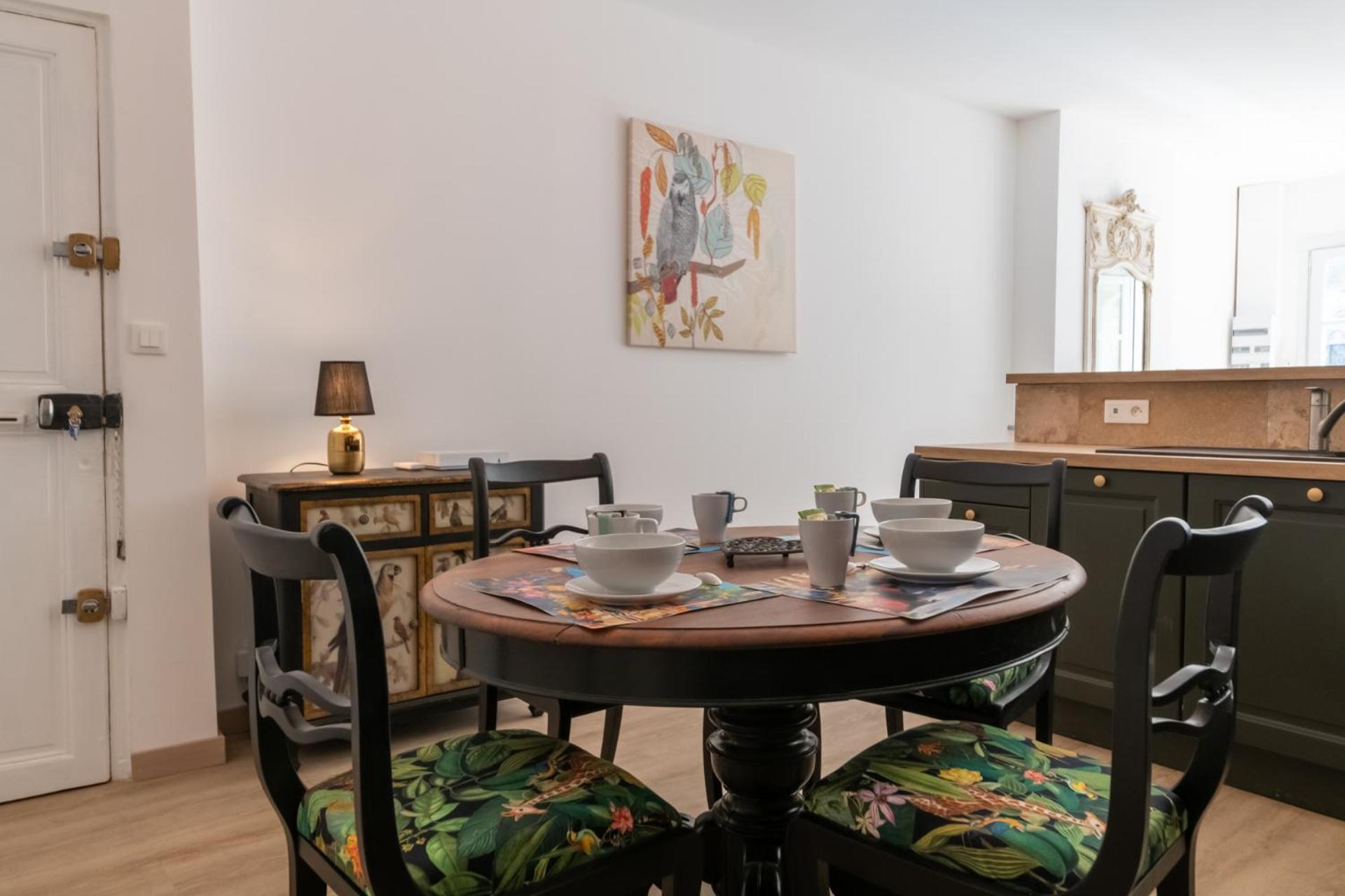 Appartement Bien d'exception en face du Palais des Papes à Avignon Extérieur photo